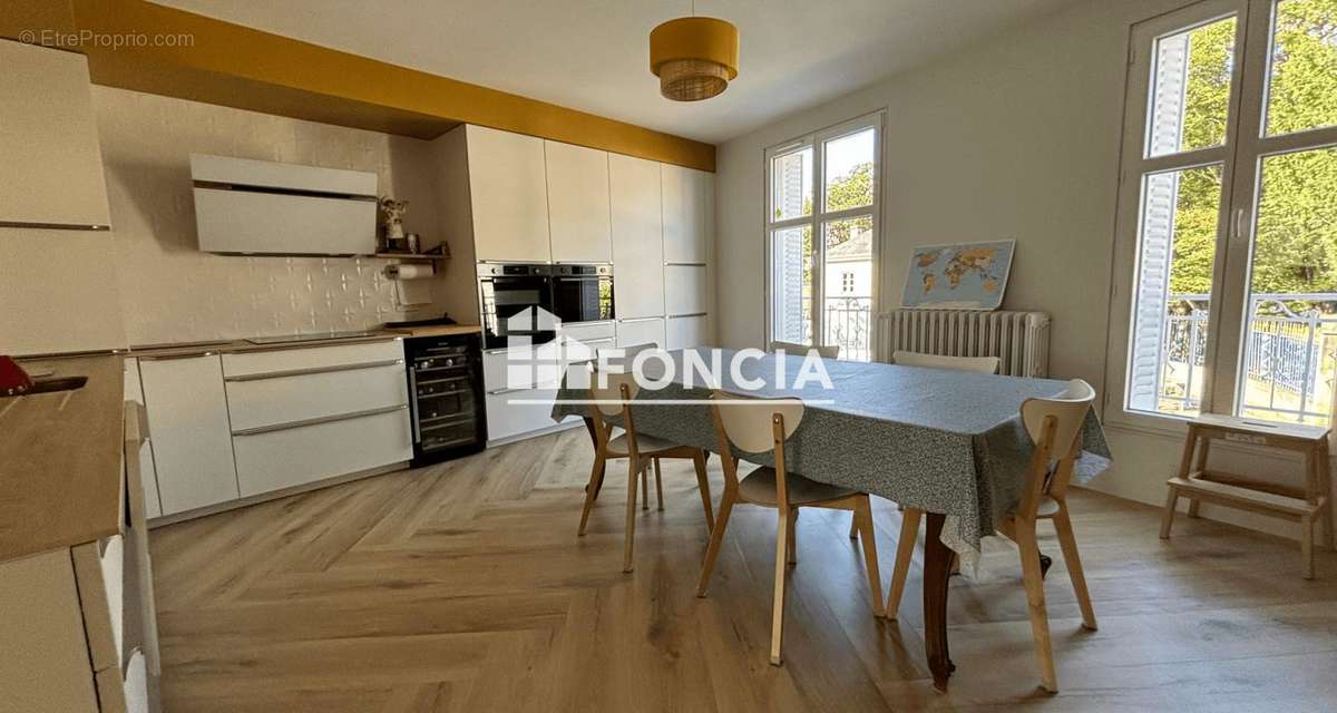 Appartement à LAVAL