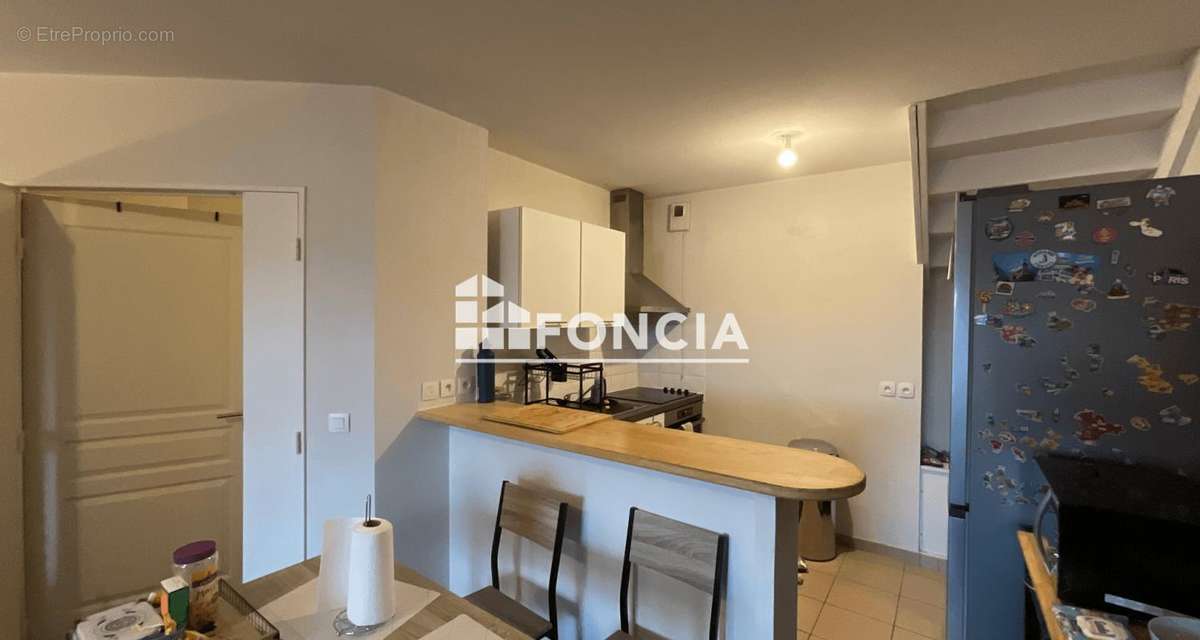 Appartement à LONS