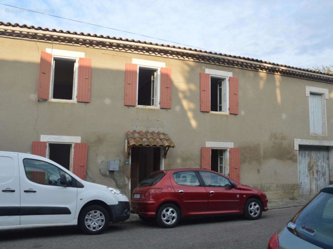 Maison à PUGINIER