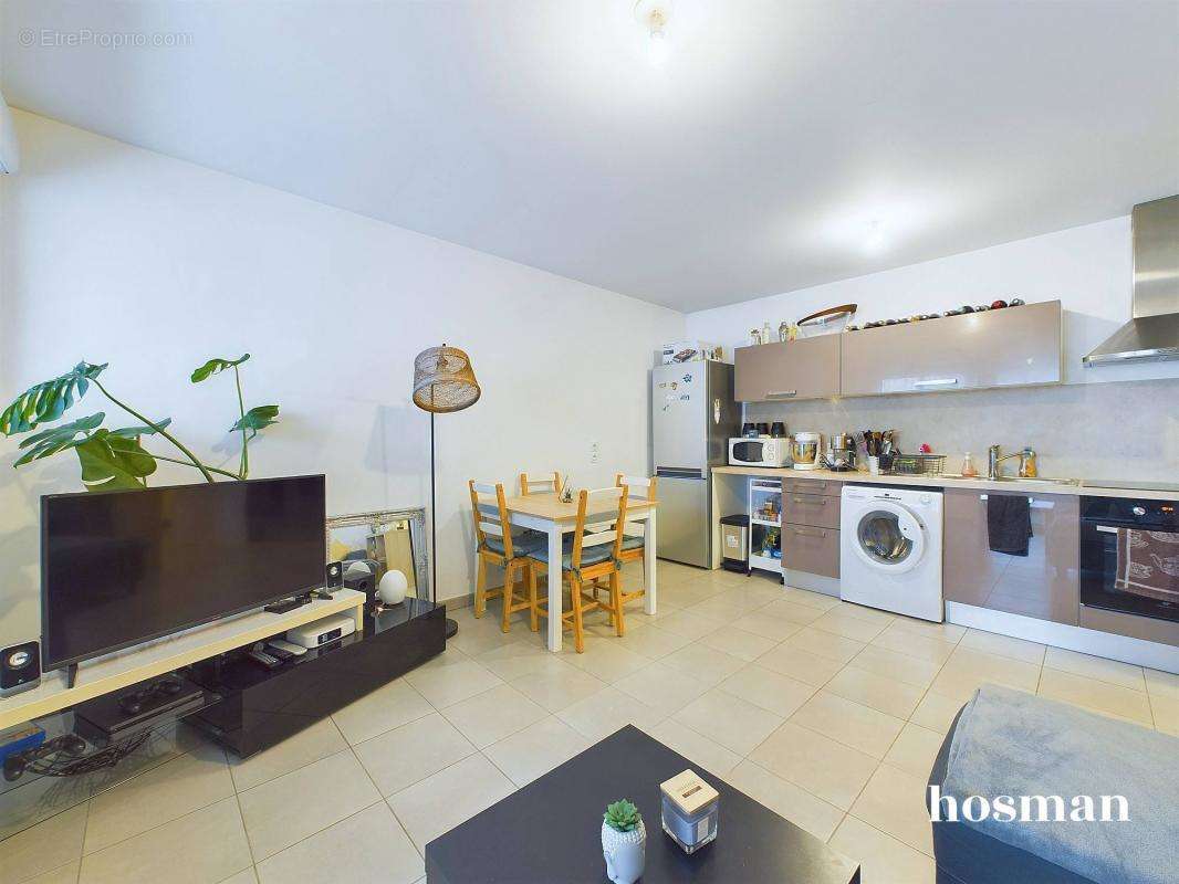 Appartement à LYON-7E