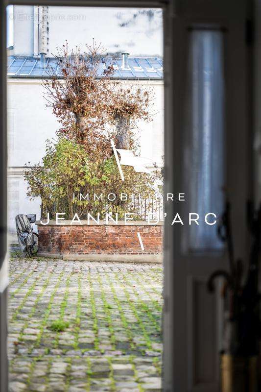 Appartement à VERSAILLES