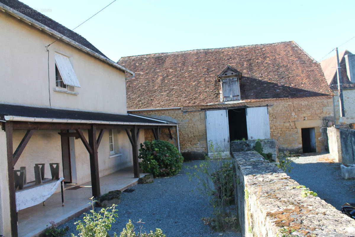 Maison à SAINT-SULPICE-D&#039;EXCIDEUIL