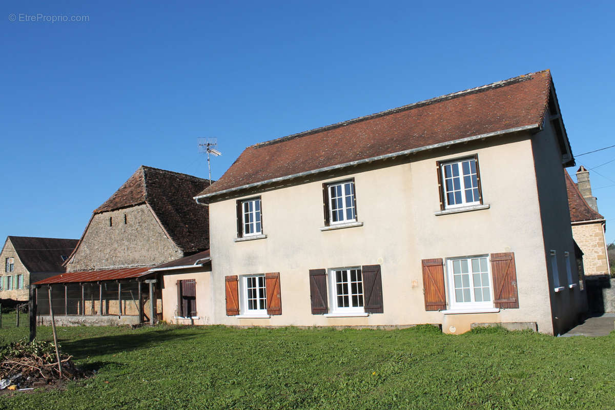 Maison à SAINT-SULPICE-D&#039;EXCIDEUIL