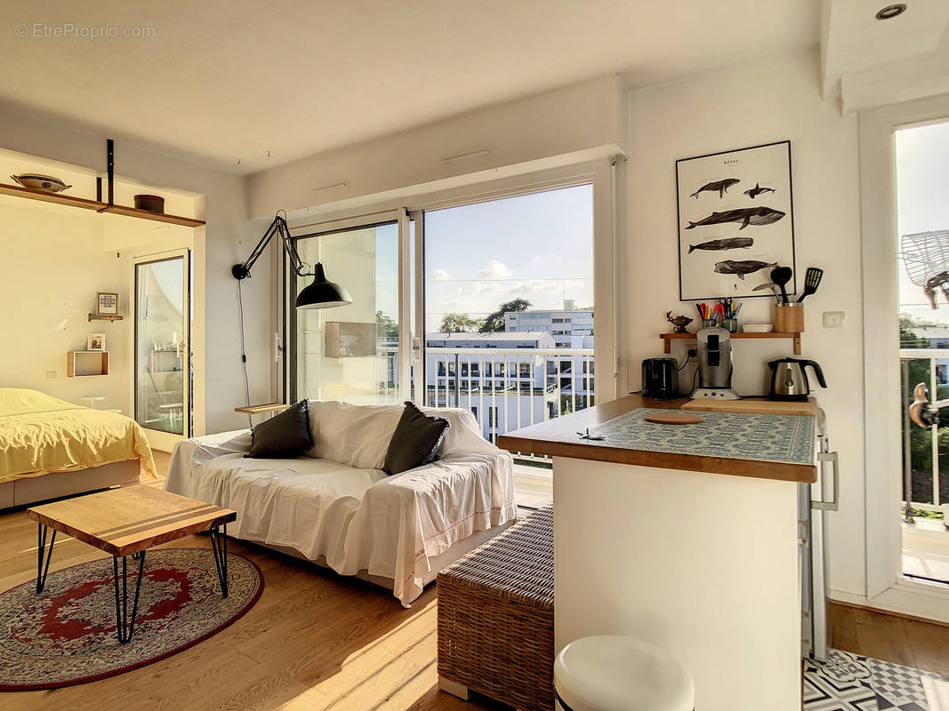 Appartement à BORDEAUX