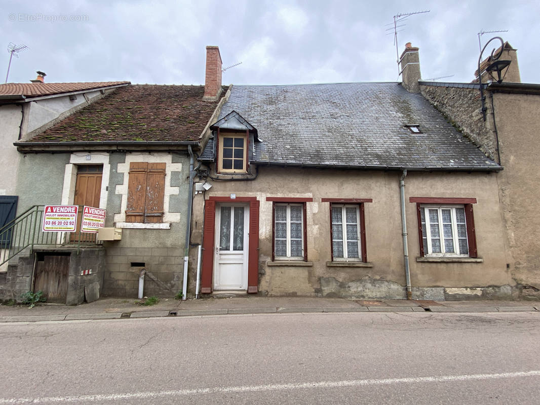 Maison à CORBIGNY