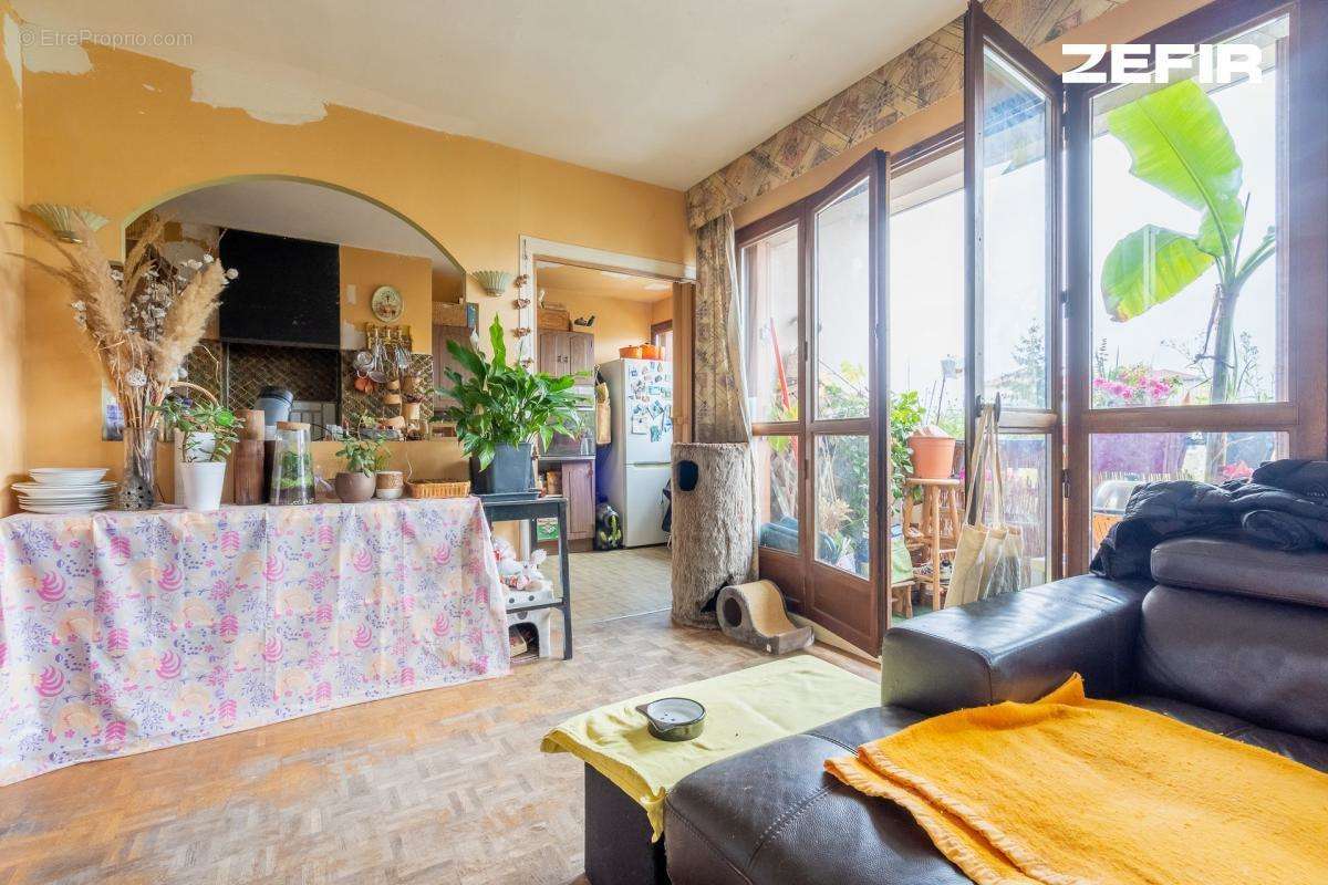 Appartement à NEUILLY-SUR-MARNE