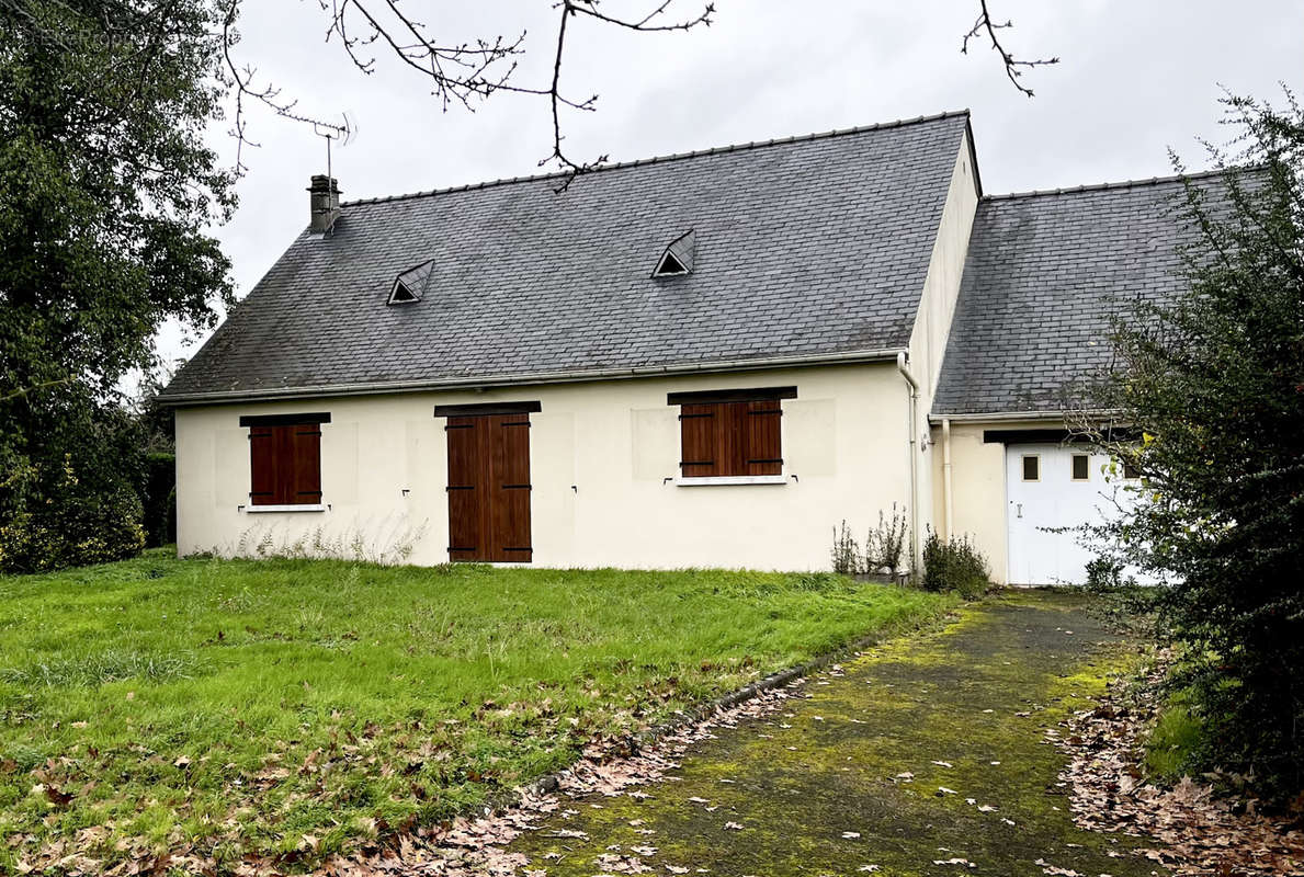 Maison à SAINT-BARTHELEMY-D&#039;ANJOU