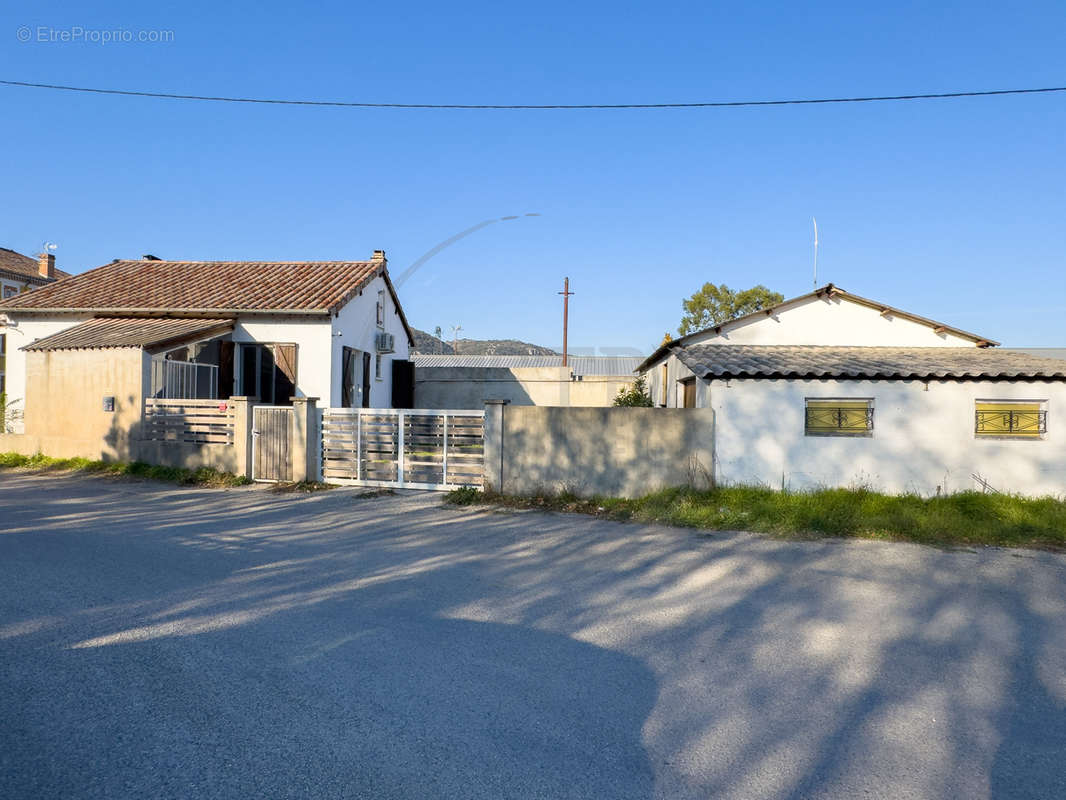 Maison à LE POUZIN