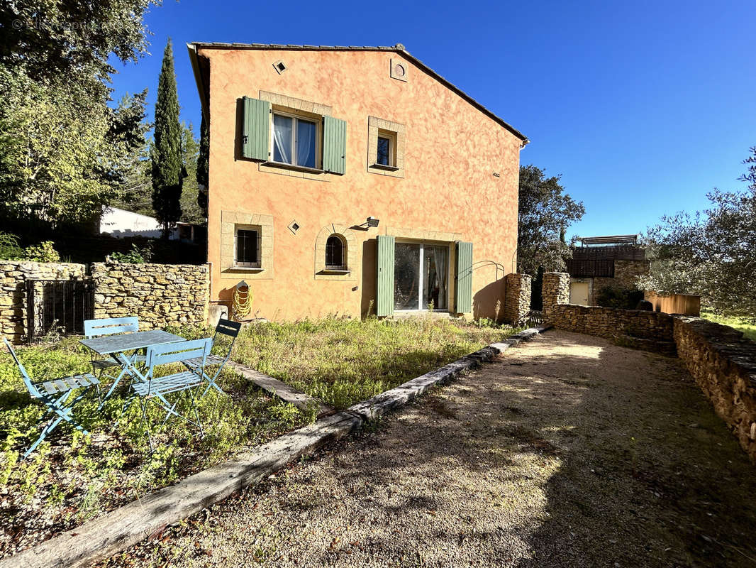 Maison à UZES