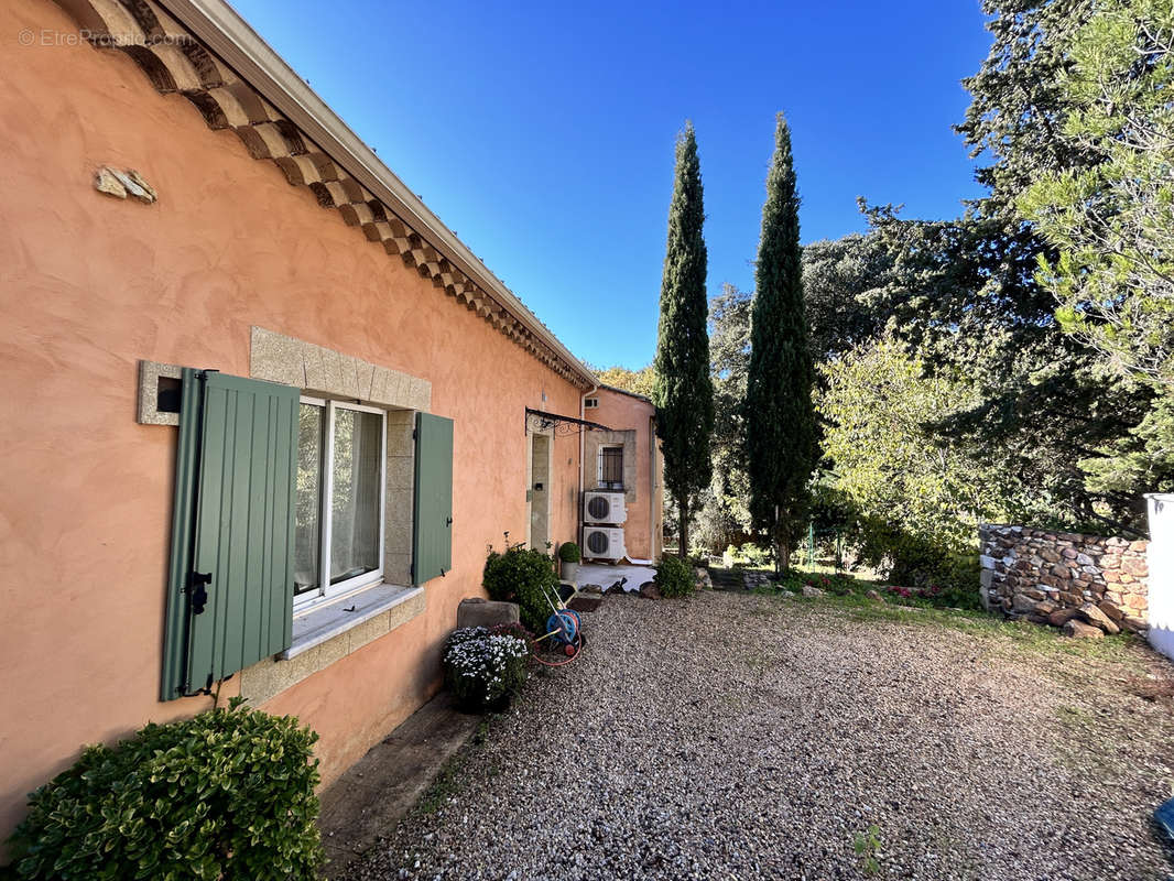 Maison à UZES