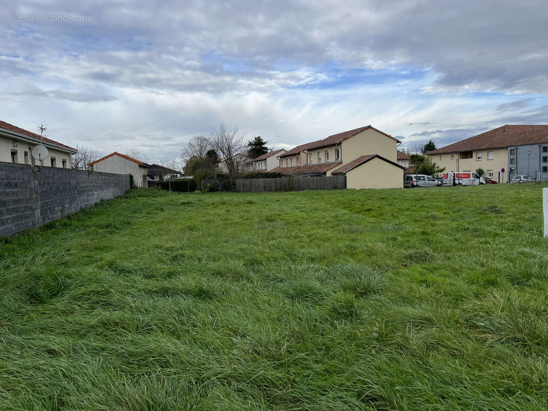 Terrain à BORDERES-SUR-L&#039;ECHEZ