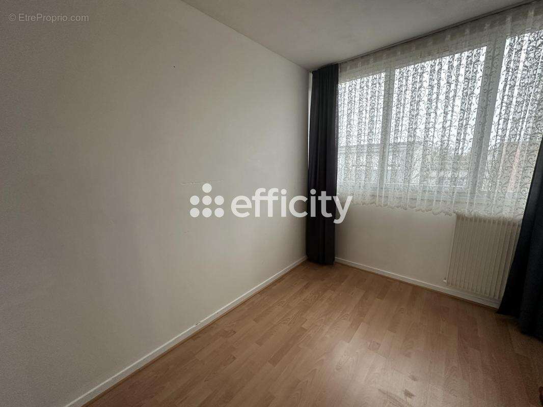 Appartement à TRAPPES