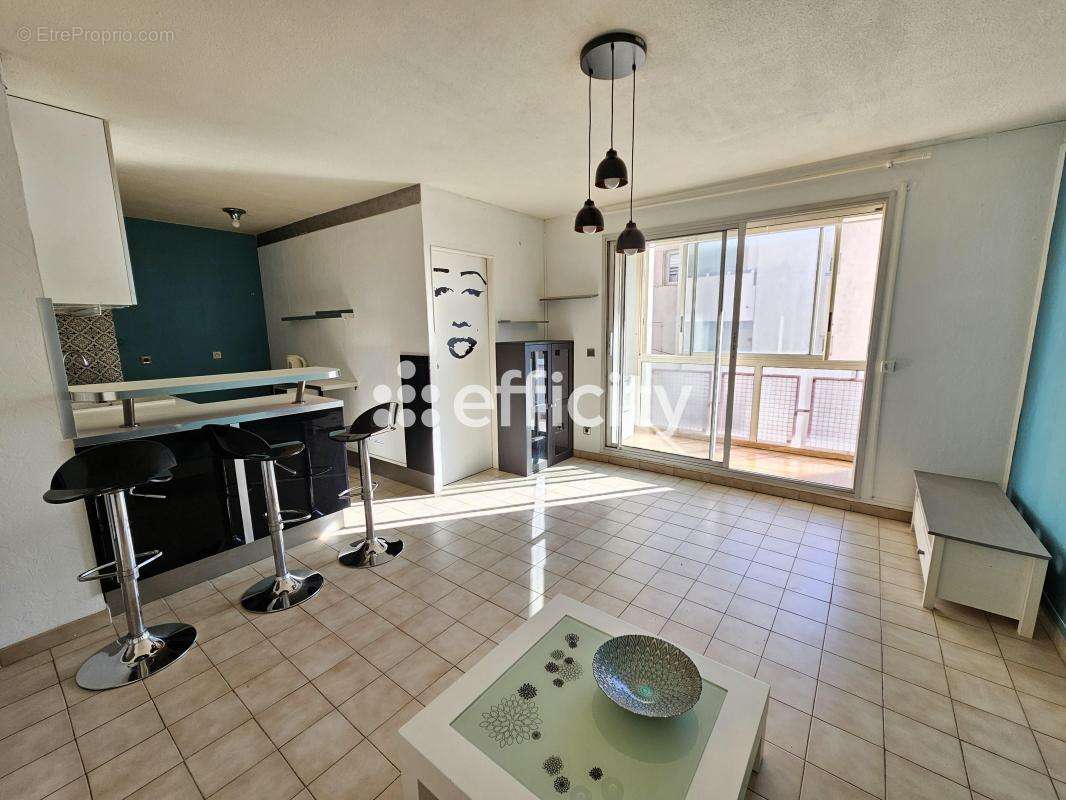 Appartement à AUBAGNE