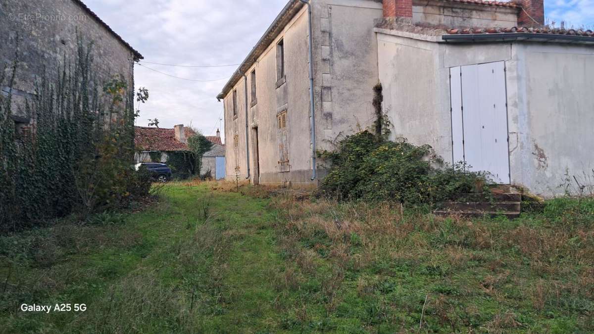 Maison à SAINTE-HERMINE