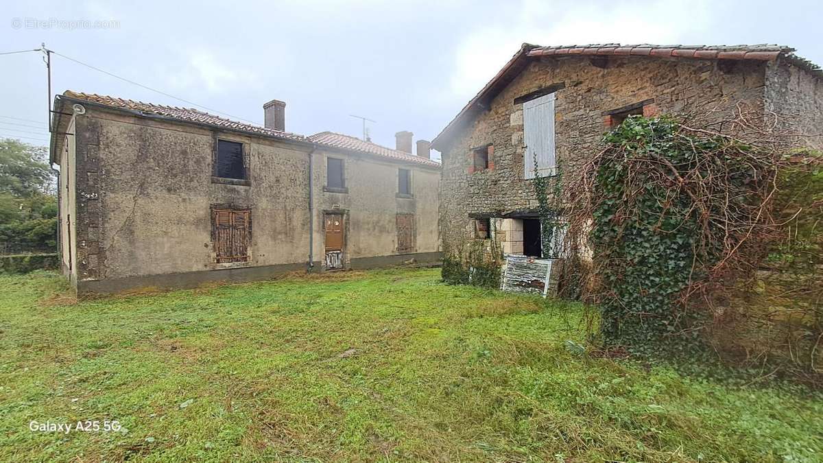 Maison à SAINTE-HERMINE