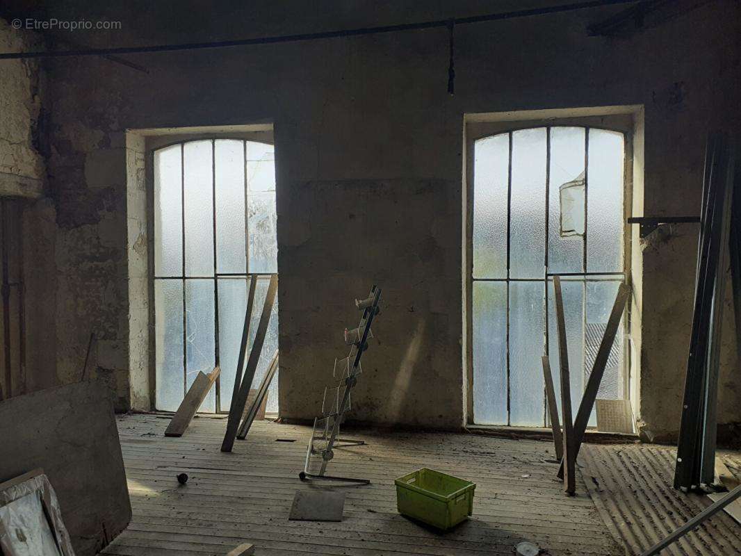 Appartement à BAUGE