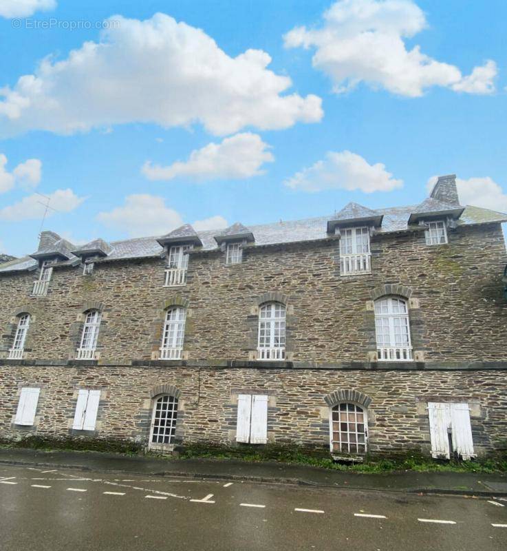 Appartement à MUR-DE-BRETAGNE