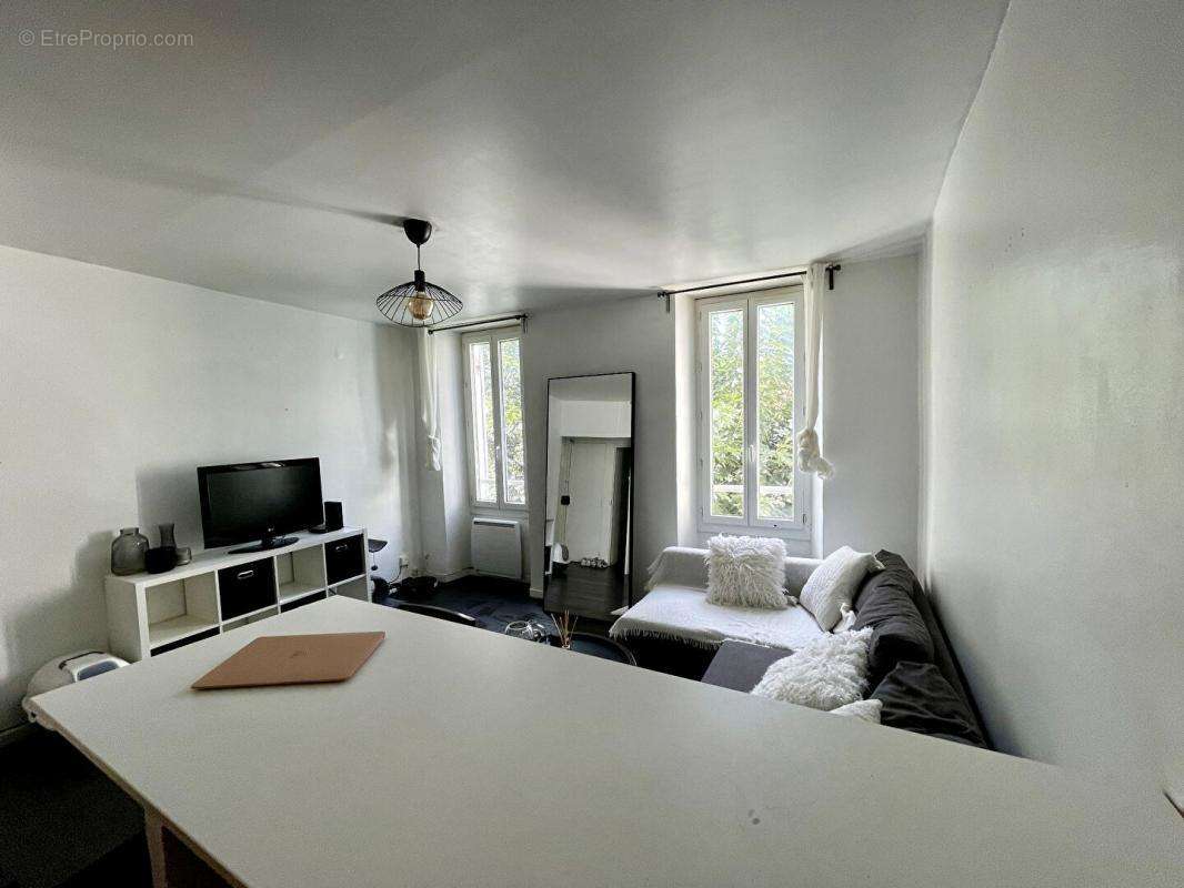 Appartement à MARSEILLE-10E