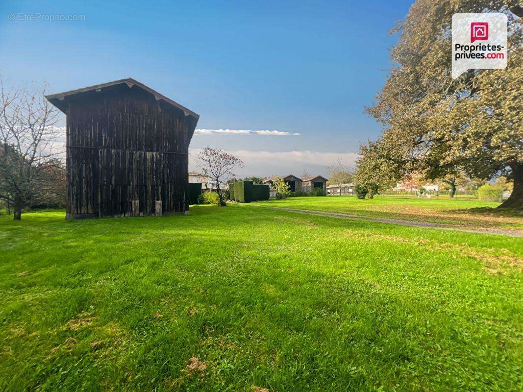 Maison à BAZAS