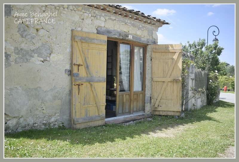 Maison à LAMONTJOIE