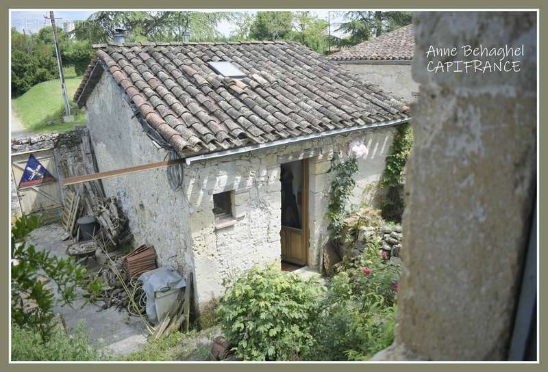 Maison à LAMONTJOIE