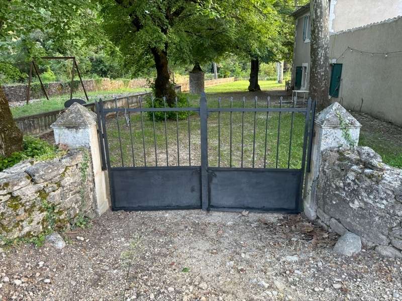 Maison à SAINT-MARTIN-DE-CASTILLON