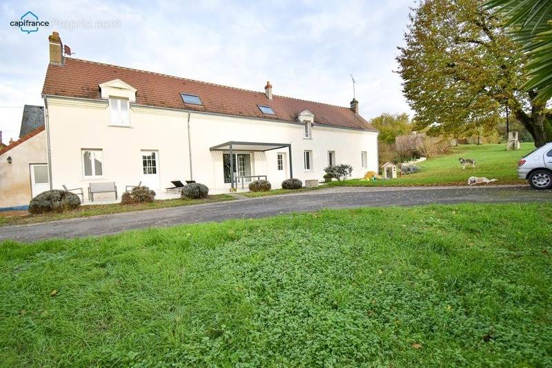 Maison à SAINT-ROMAIN-SUR-CHER