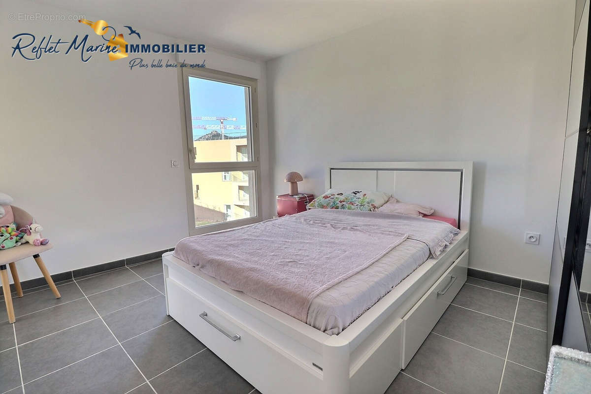 Appartement à HYERES