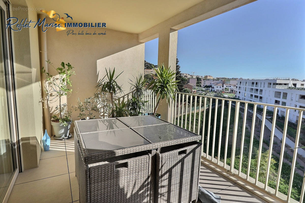 Appartement à HYERES