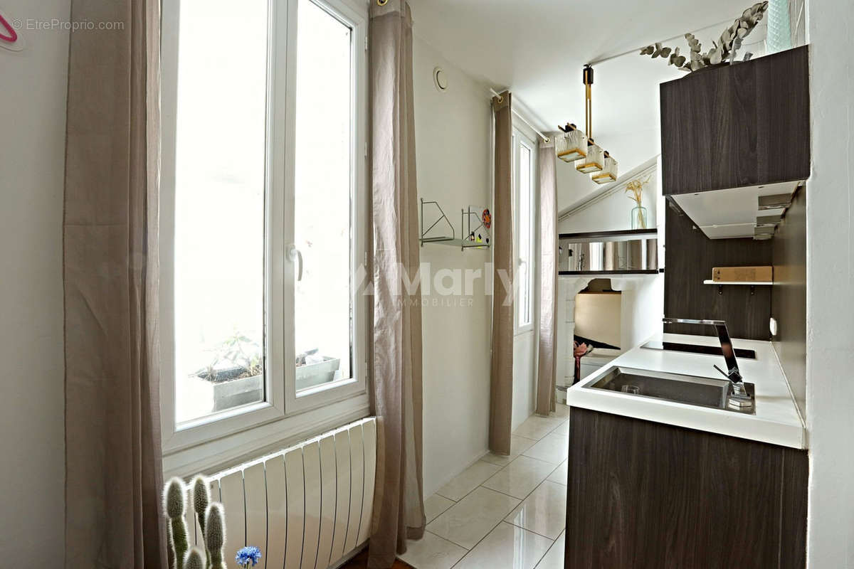 Appartement à PARIS-19E