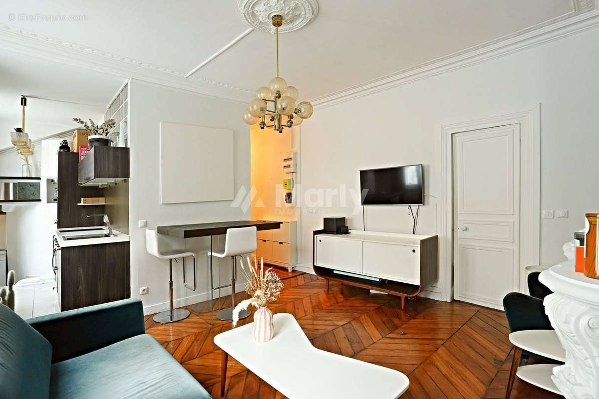 Appartement à PARIS-19E