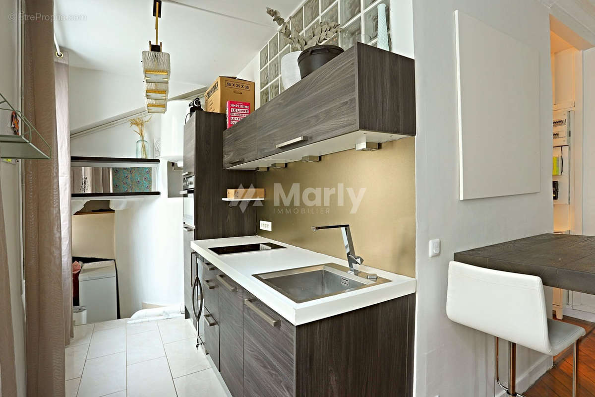 Appartement à PARIS-19E