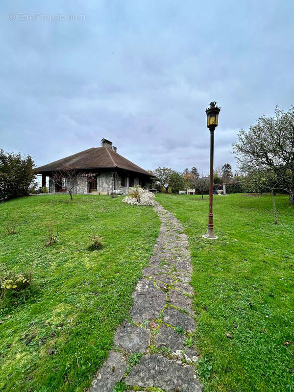 Maison à EVIAN-LES-BAINS