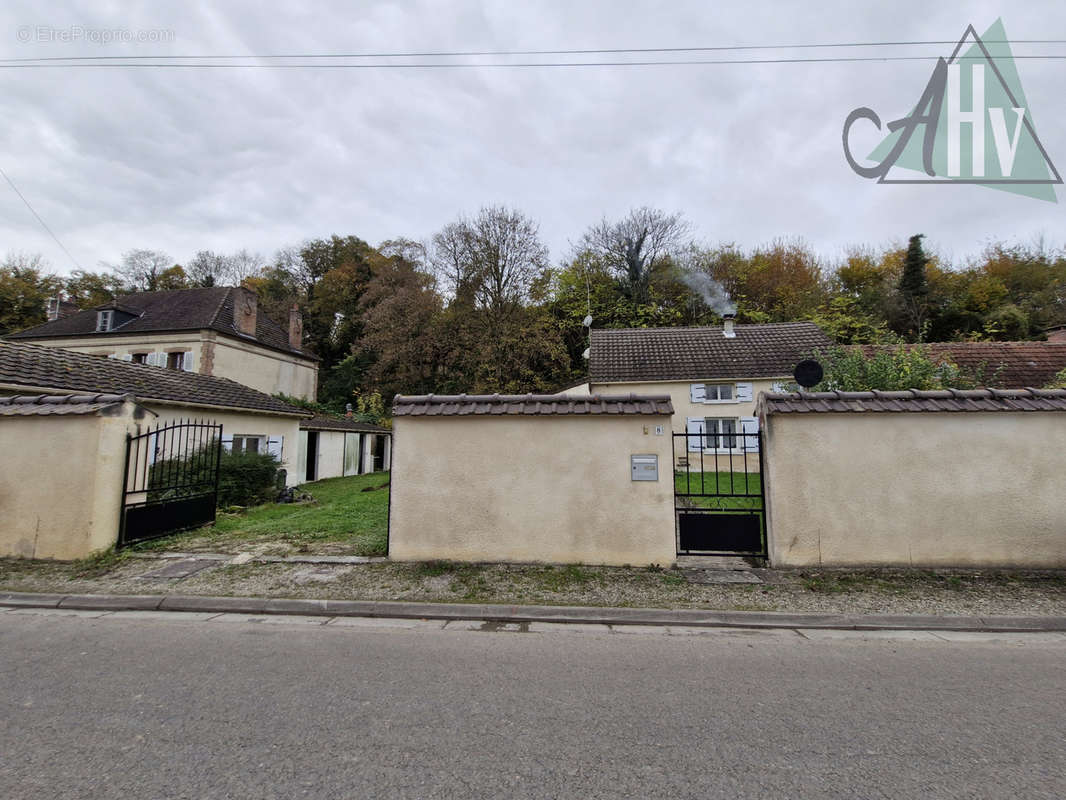 Maison à MARCILLY-SUR-SEINE