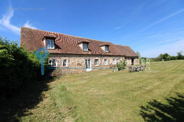 Maison à NONANCOURT