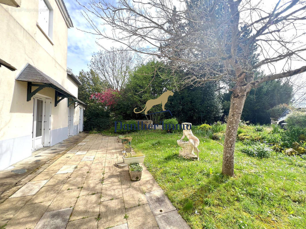 Maison à LA MEMBROLLE-SUR-CHOISILLE