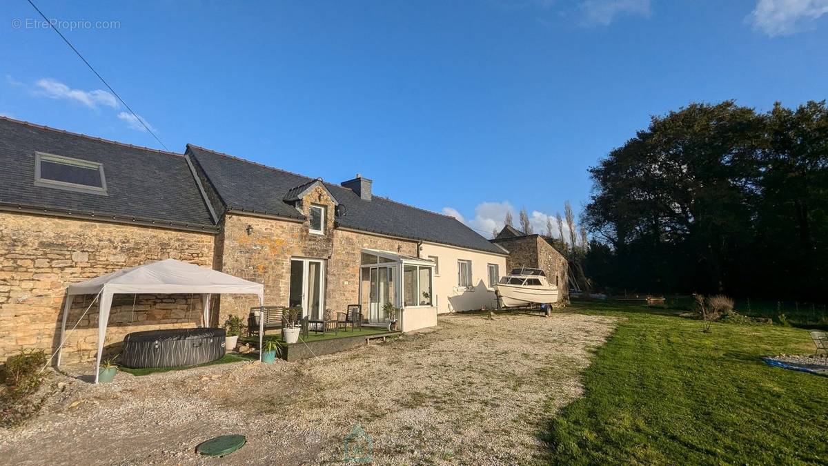 Maison à GUEMENE-SUR-SCORFF