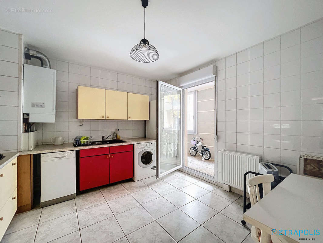 Appartement à LYON-7E