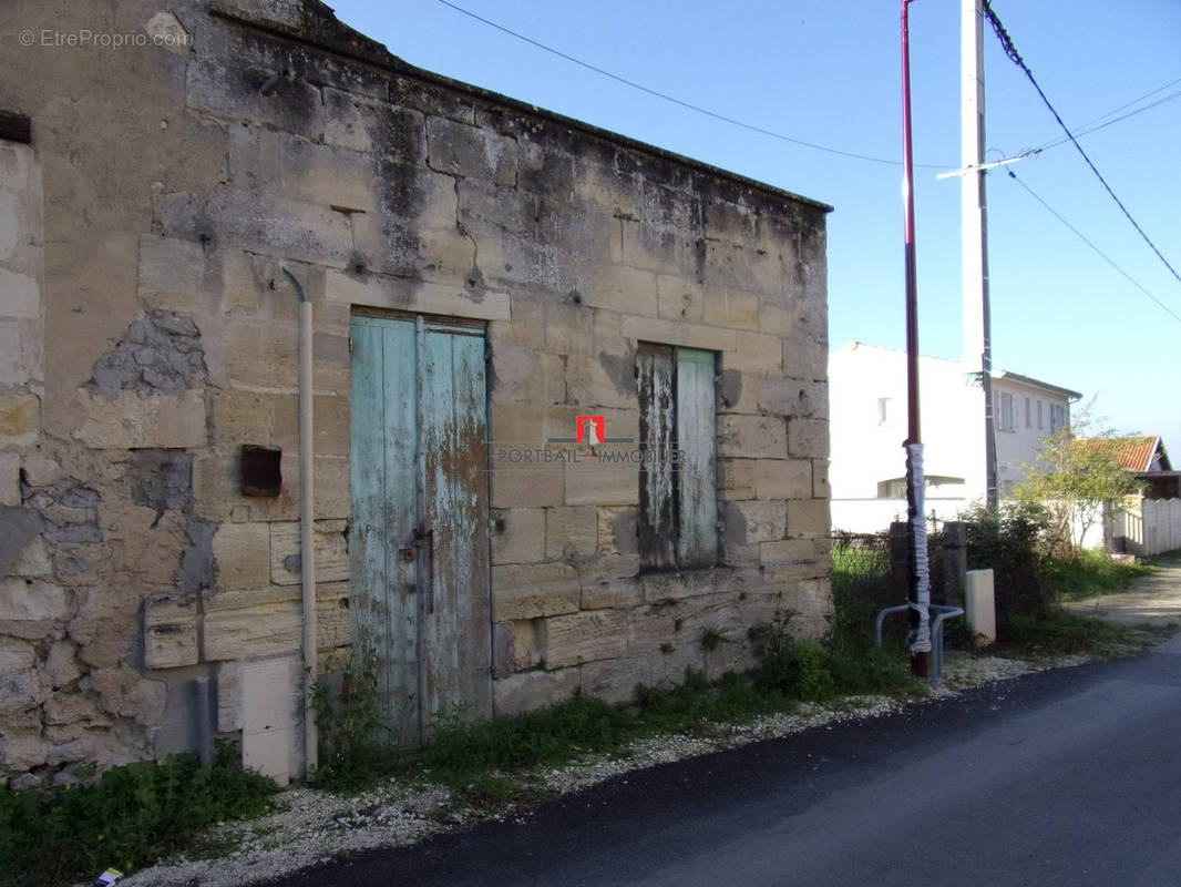 Terrain à BASSENS