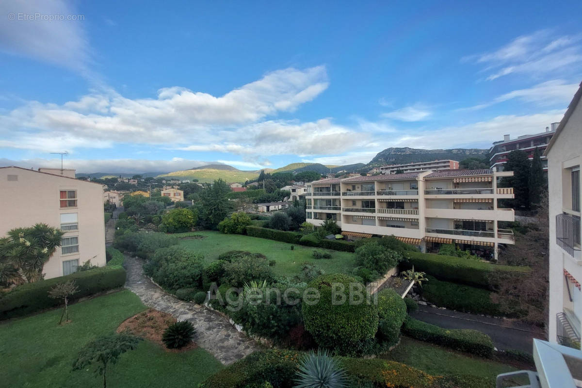 Appartement à VENCE