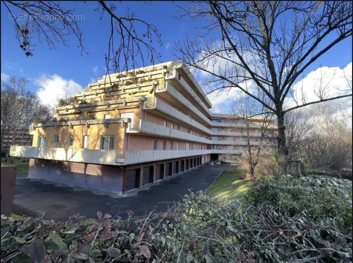 Appartement à VILLEBON-SUR-YVETTE