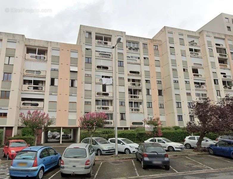 Appartement à TARBES