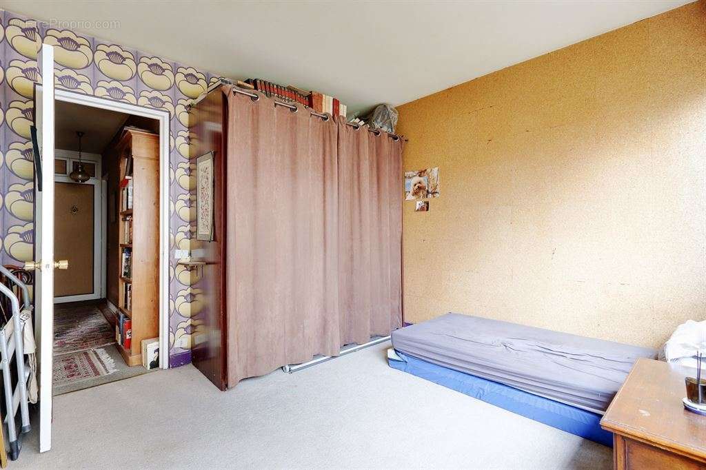 Appartement à PARIS-20E