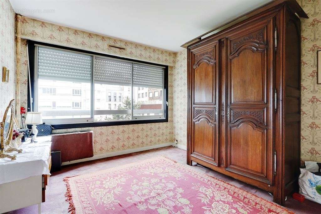 Appartement à PARIS-20E