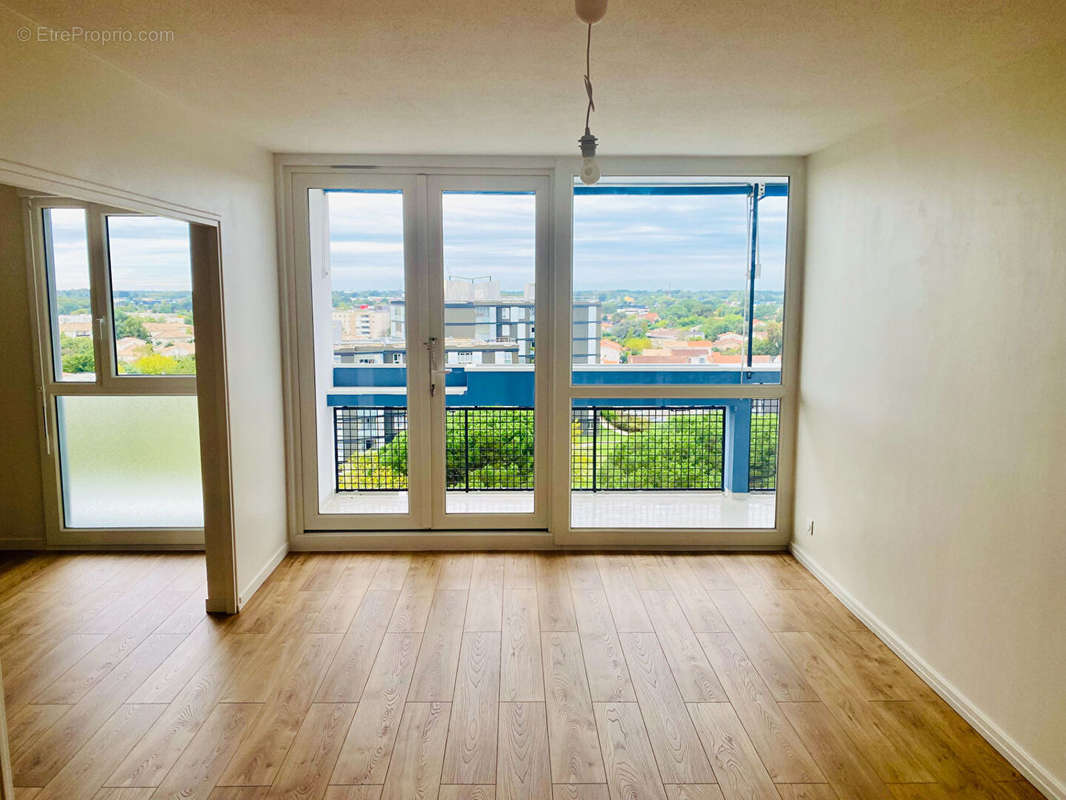 Appartement à MERIGNAC