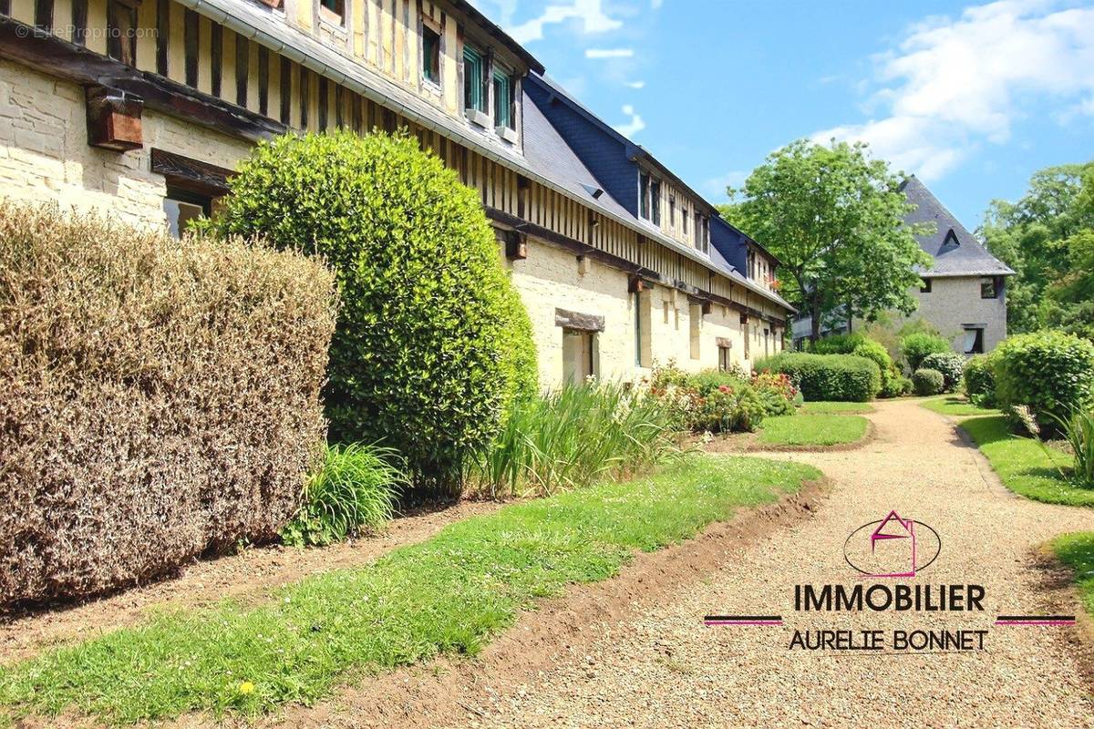 Appartement à TOURGEVILLE