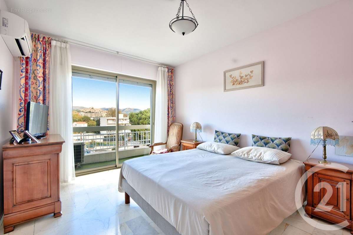 Appartement à CAGNES-SUR-MER