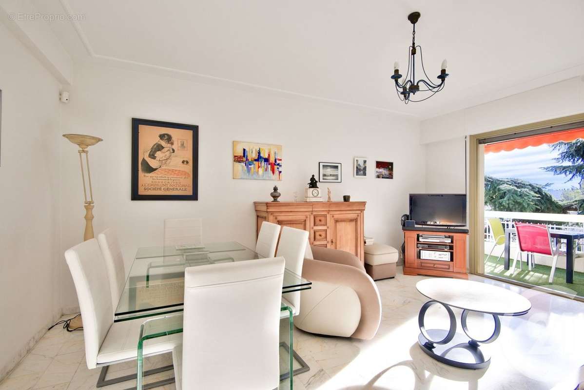 Appartement à CAGNES-SUR-MER