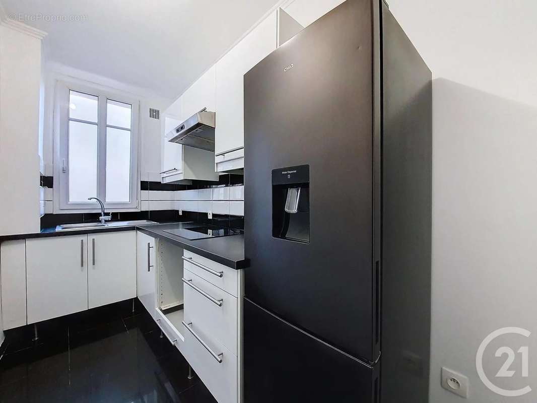 Appartement à COLOMBES