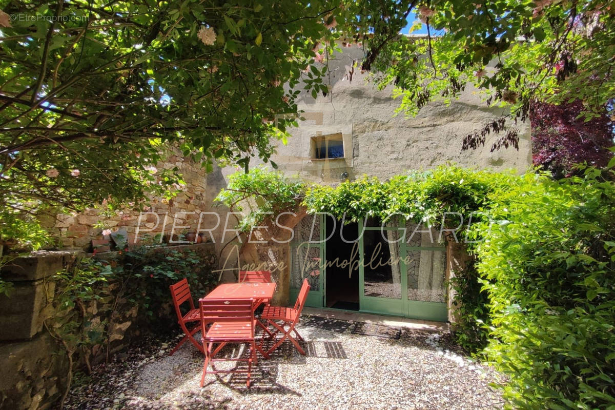 Maison à UZES